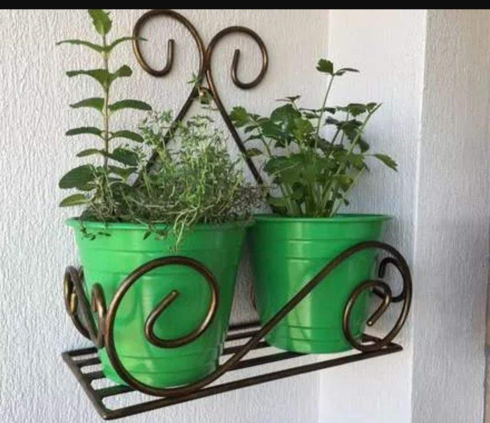Flower Pot Stand for Balcony Living Room Outdoor (Set of 4, Black)